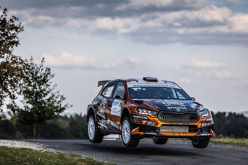 Dominik_Stříteský_sponsored_by_Hankook_Tire_in_action_at_the_Rally_Pačejov_02